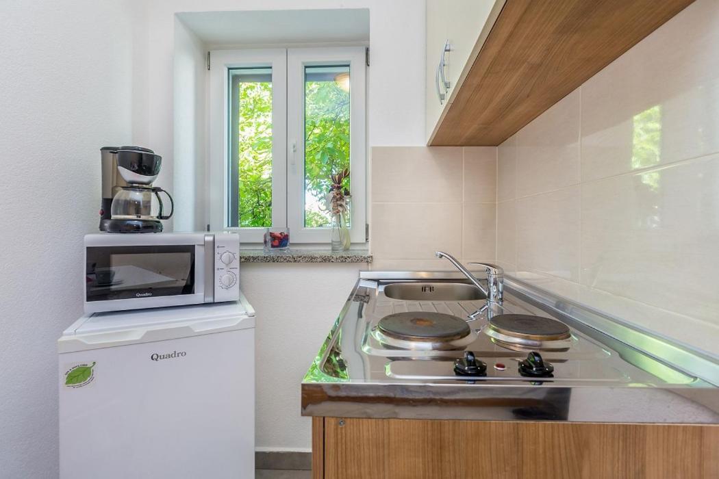 Studio Apartman U Kuci S Bazenom Baška Екстериор снимка